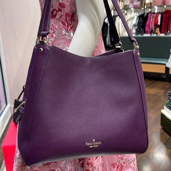 Kate Spade Leila Medium Triple Compartment Shoulder Bag
Ripe Plum
NWT - Picture 8 of 16